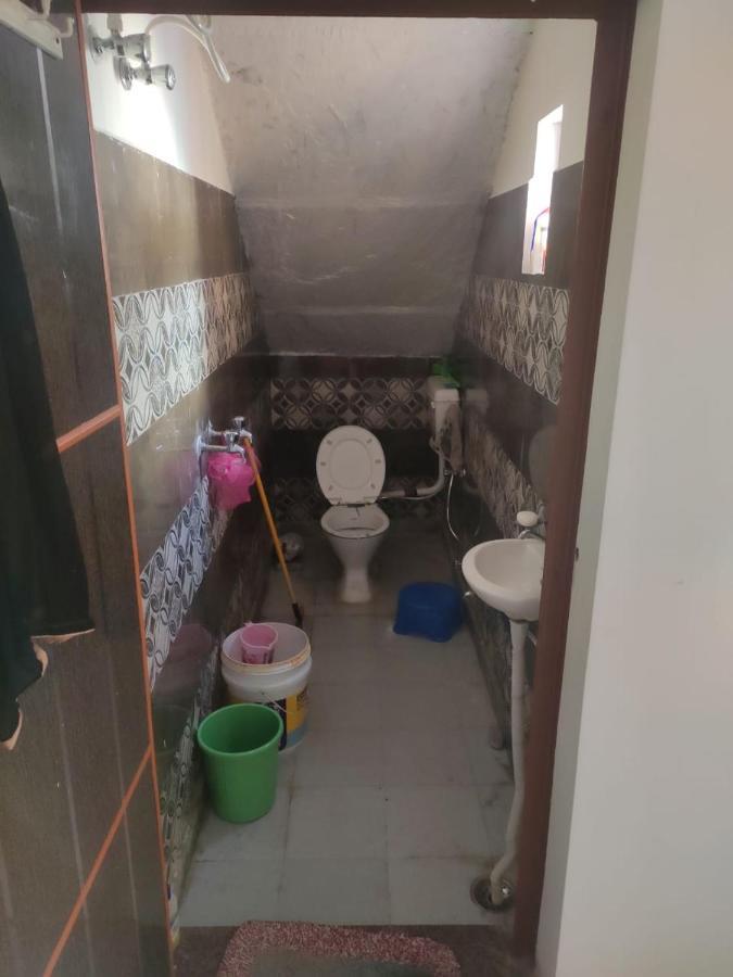 Nidhivan Homestay Vrindāvan Eksteriør billede